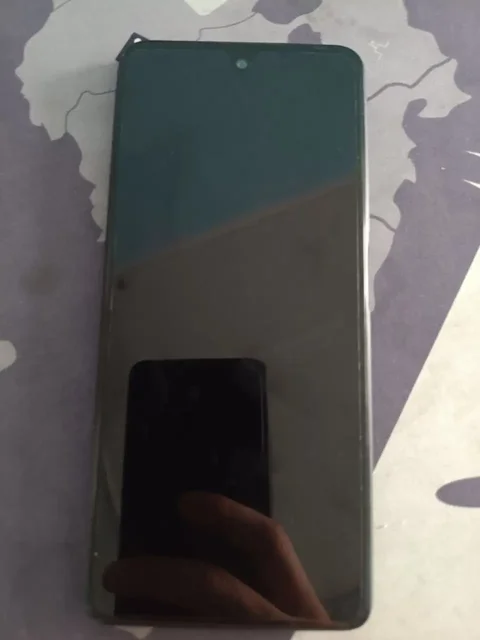 Infinix HOT 30 128GB 8+8 - частное объявление в Абакан