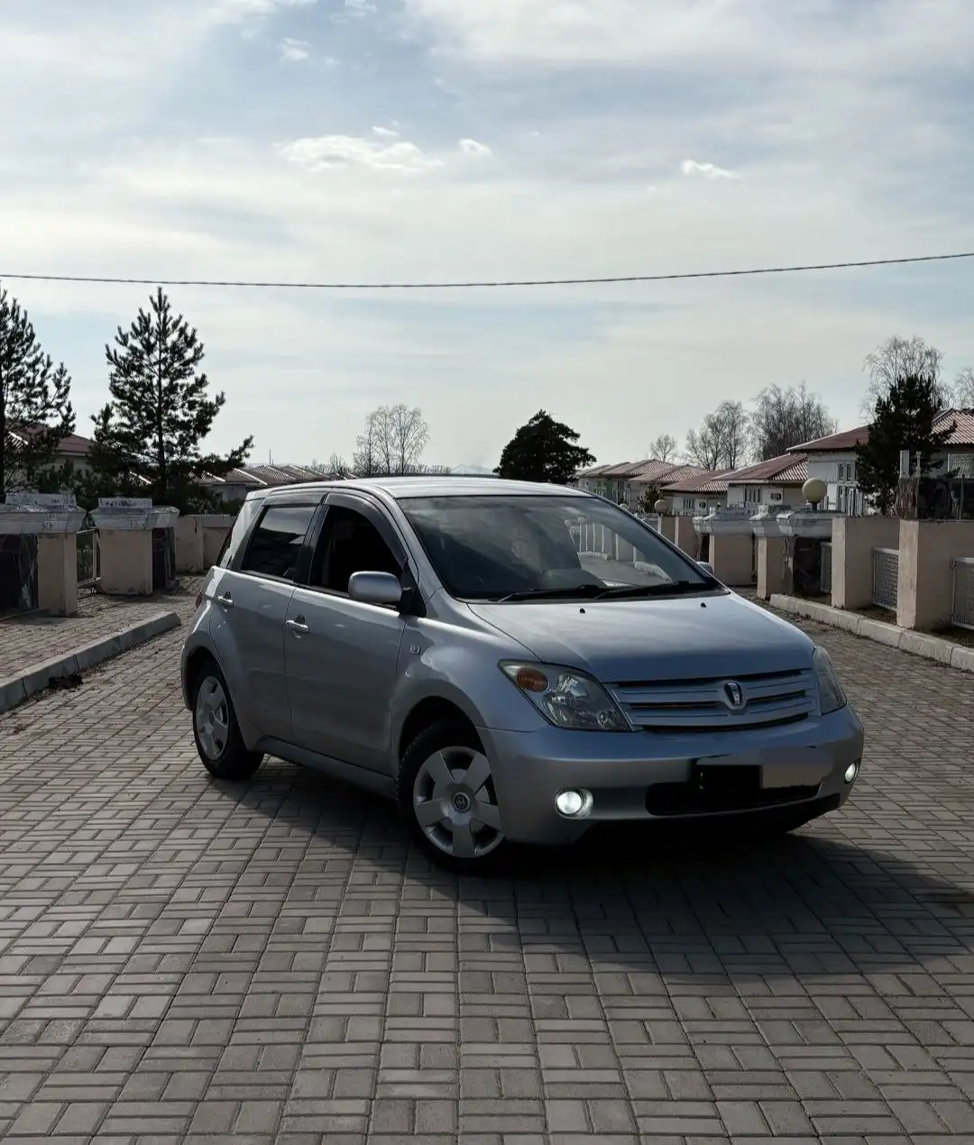 Toyota ist 2002 года - Легковые автомобили (Авто) в Минусинск