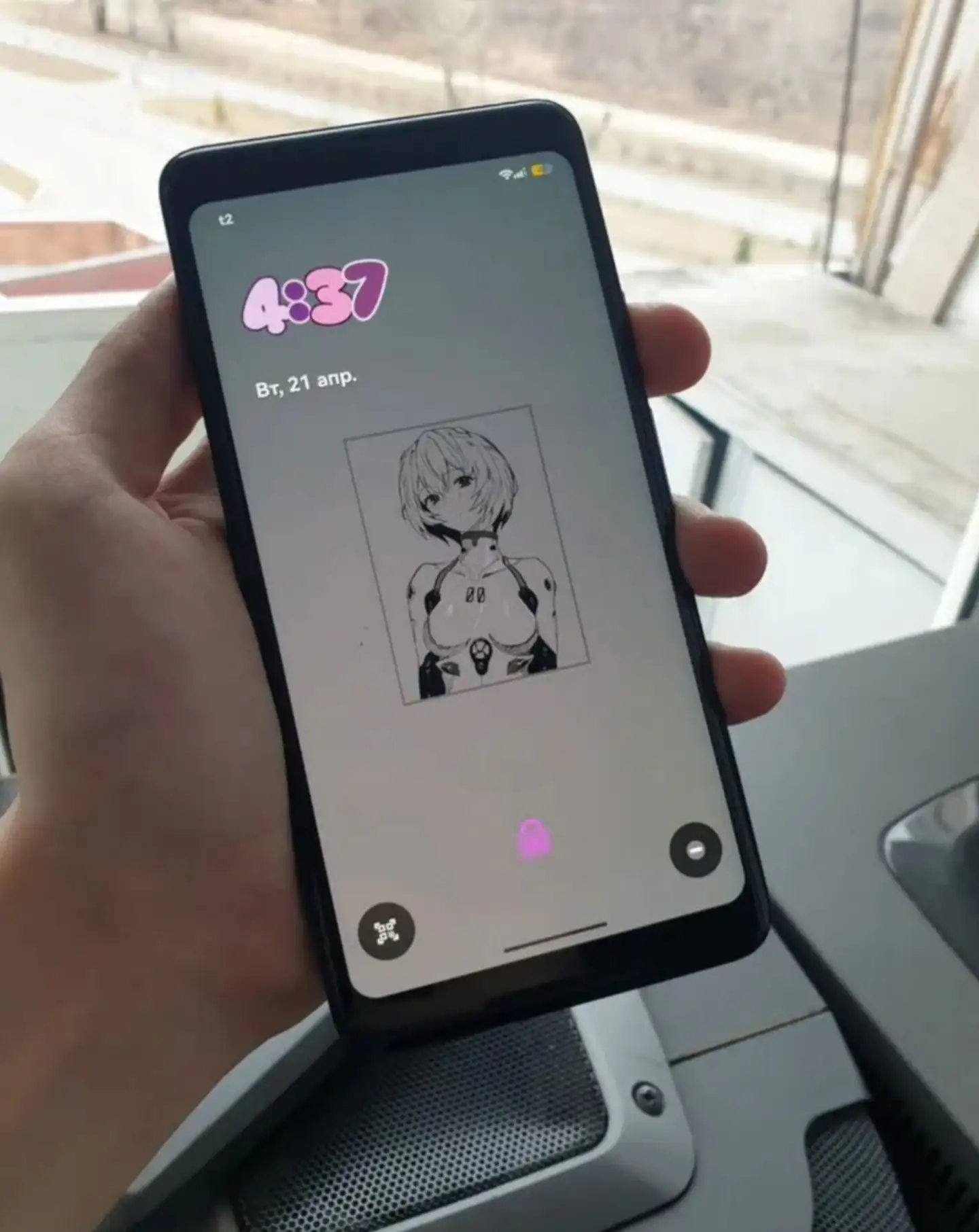 Google Pixel 2 XL 4/128 - Электроника (Барахолка) в Минусинск