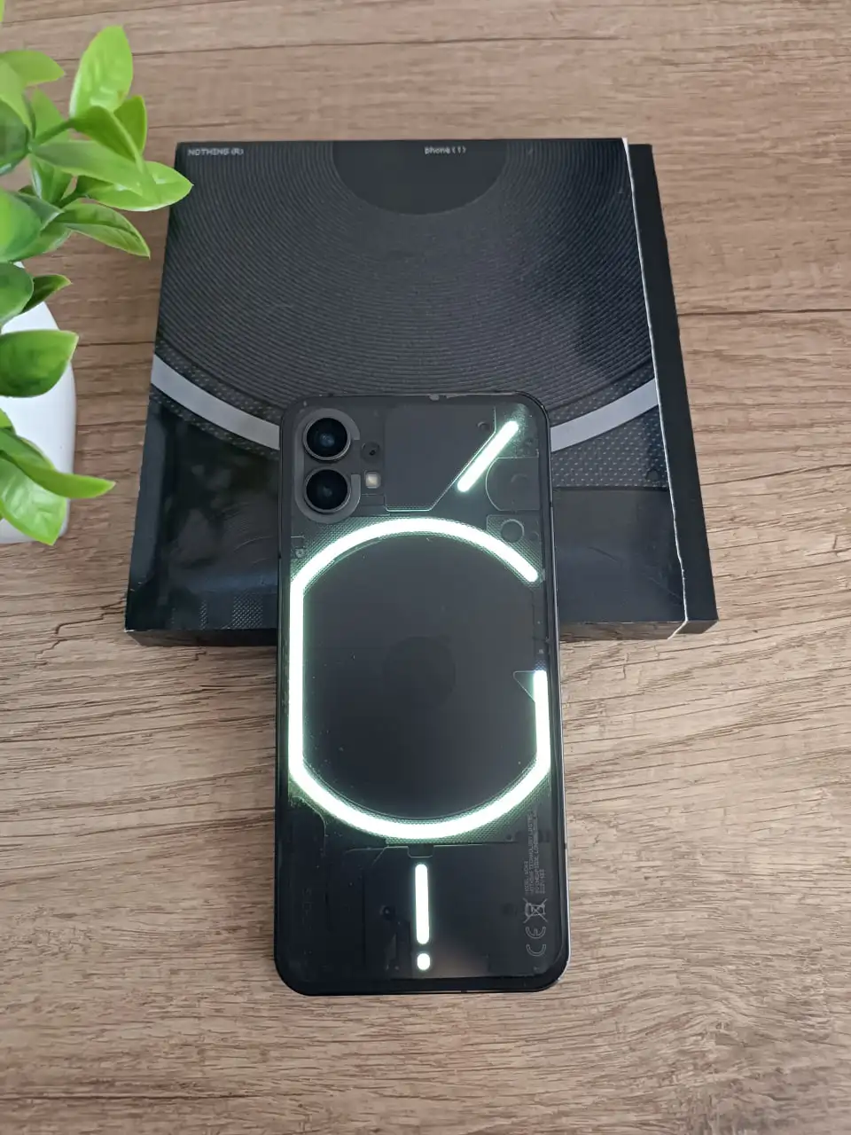 Продам телефон Nothing Phone 1 8/128 ГБ - Смартфоны (Электроника) в Минусинск