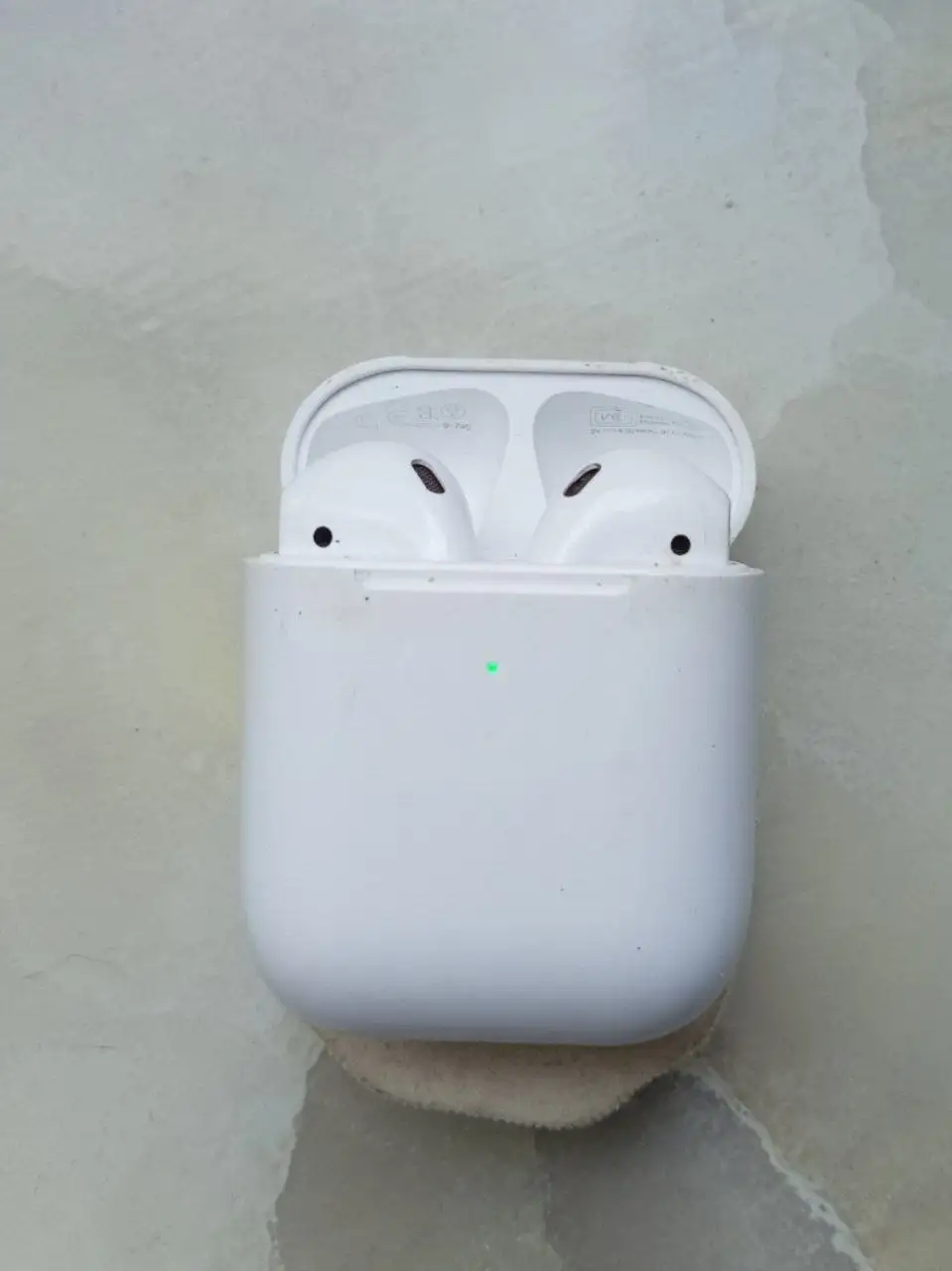 Apple AirPods (2 пары) - Наушники (Электроника) в Минусинск