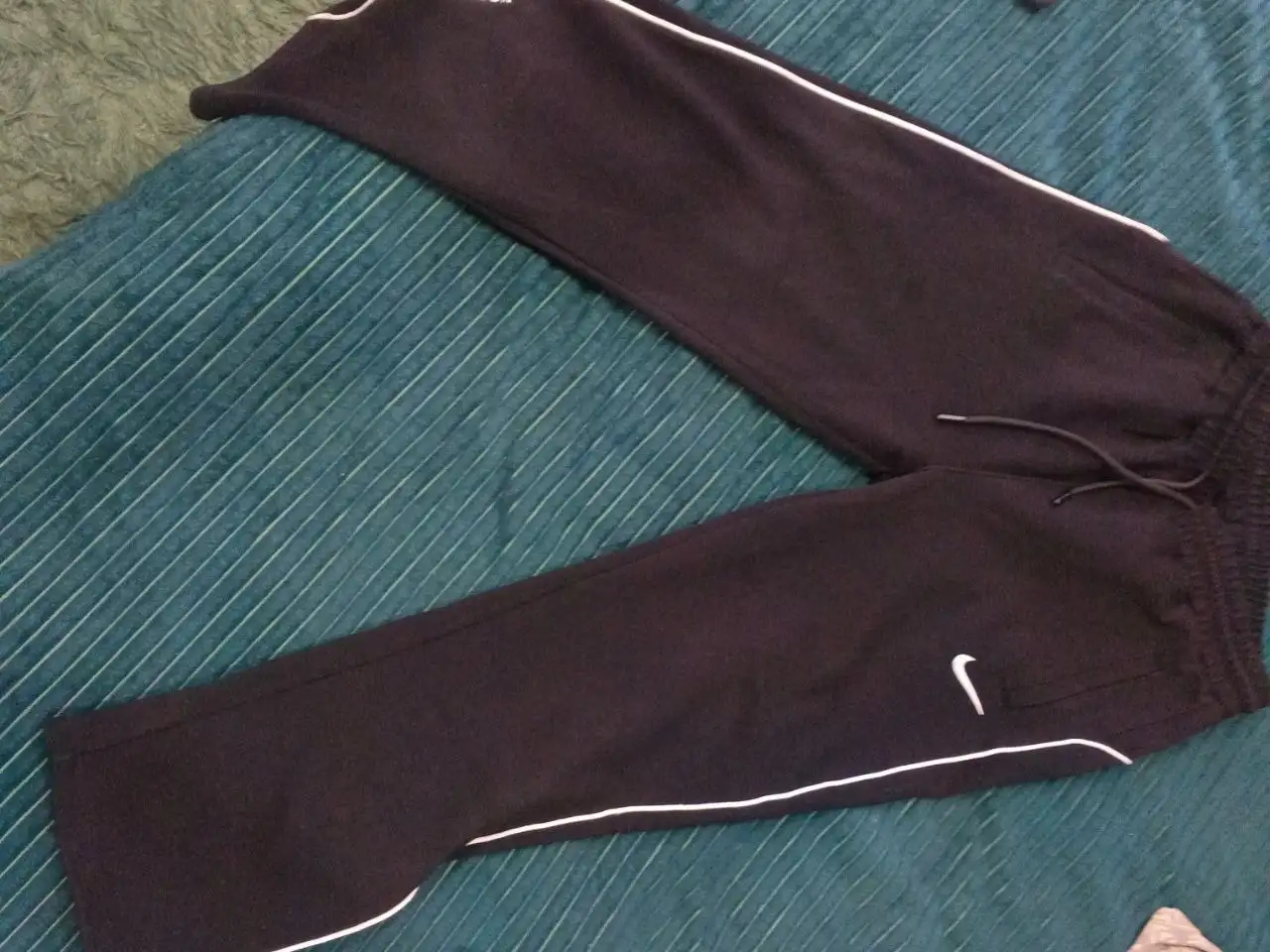 Продам штаны Nike - Штаны (Одежда) в Минусинск