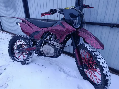 Продам BSE Z3L - Коляски и автокресла в Минусинск