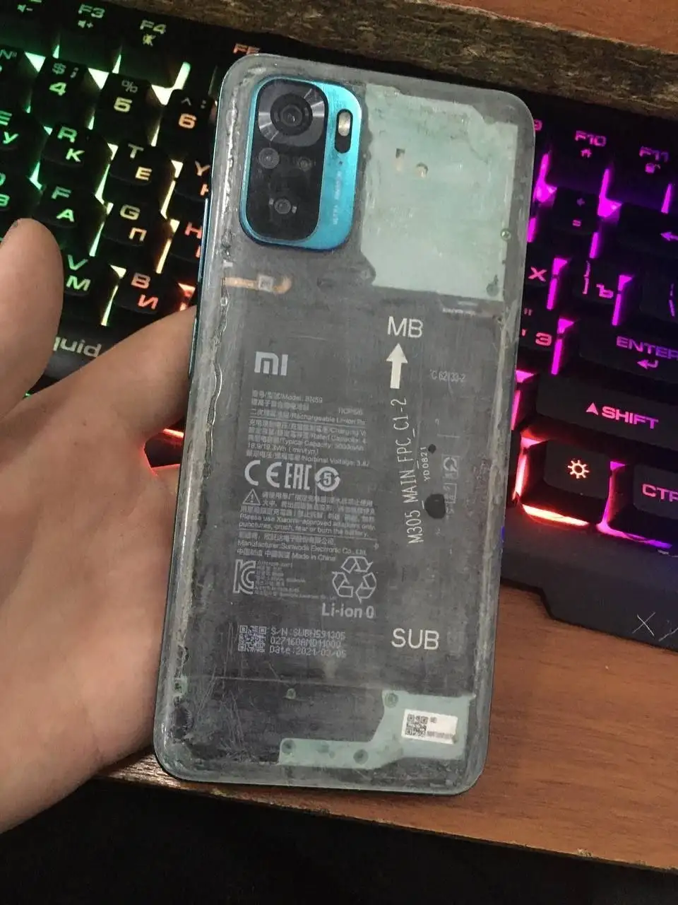 Обменяю Honor на другой телефон - Мобильные телефоны (Электроника) в Минусинск