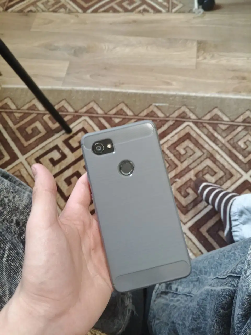Обмен видеокарты/смартфона на iPhone - Компьютерные комплектующие и аксессуары (Электроника) в Абакан