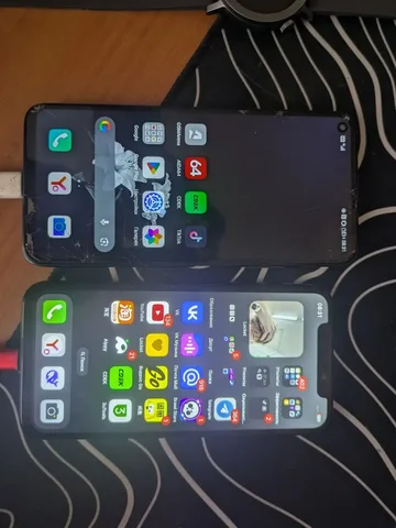 Продажа iPhone X и Honor 20 Pro - Электроника в Минусинск