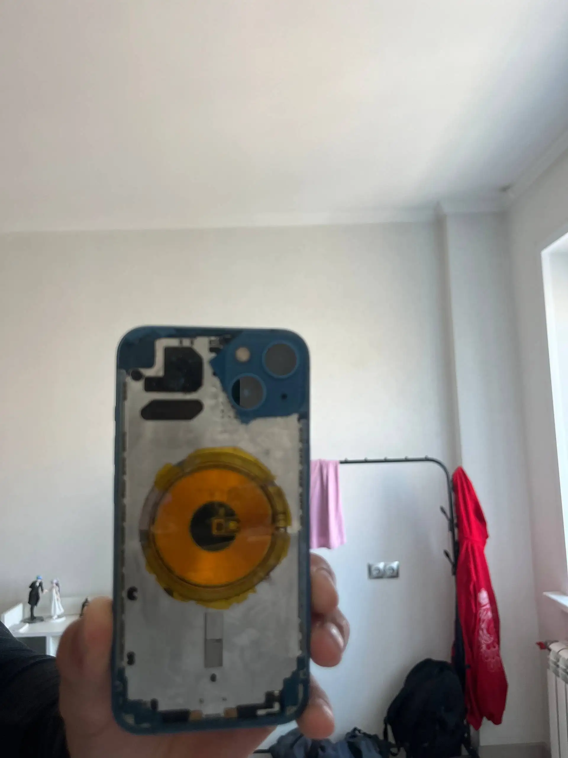 Обмен iPhone 13 на модель ниже - Смартфоны (Электроника) в Минусинск