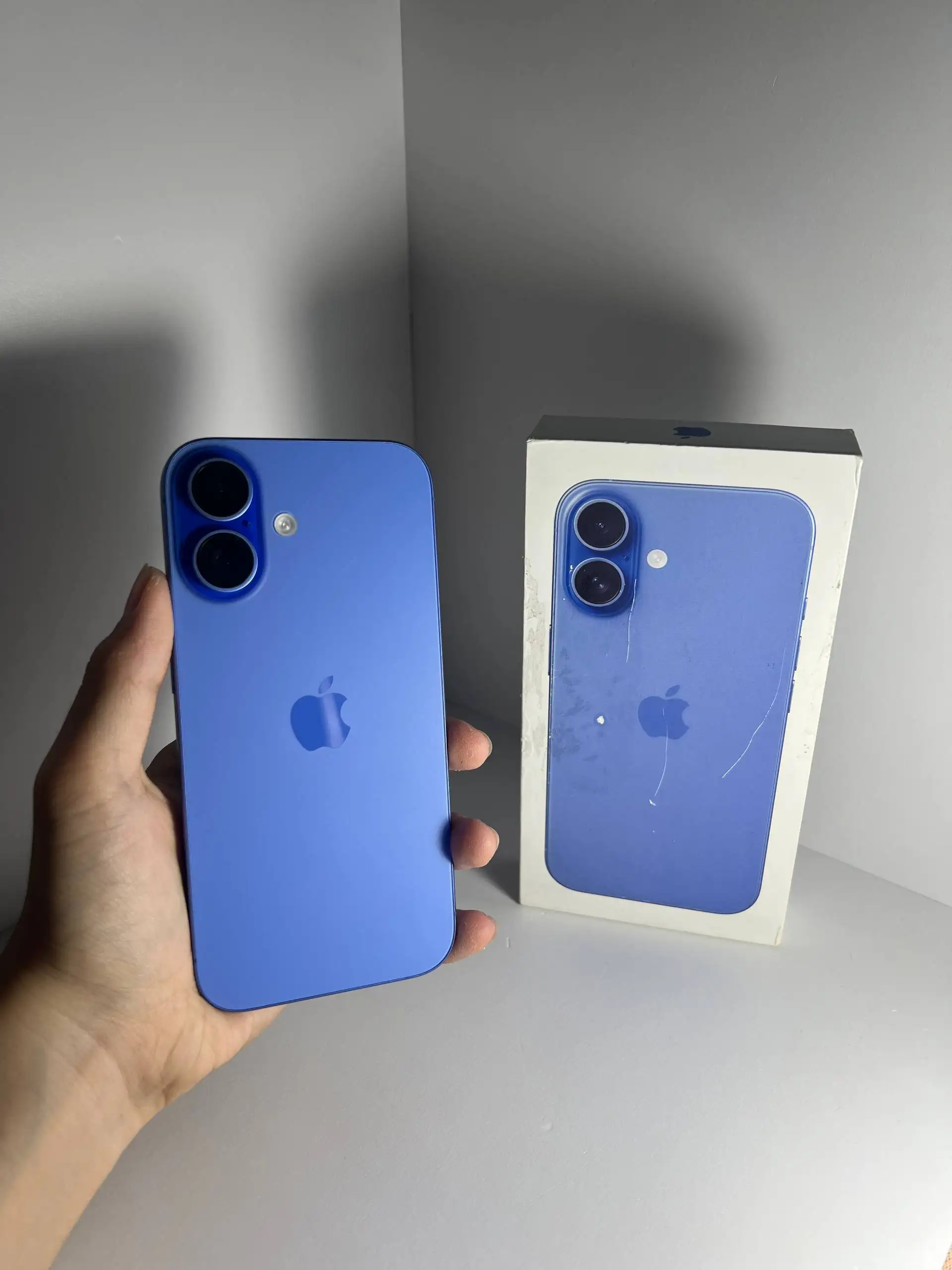 Распродажа iPhone в Минусинске и Абакане - Смартфоны (Электроника) в Абакан