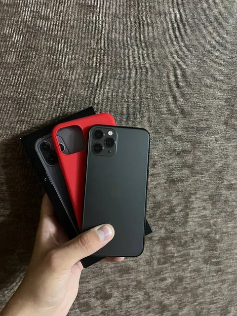 iPhone 11 Pro 512GB - Смартфоны и гаджеты в Минусинск