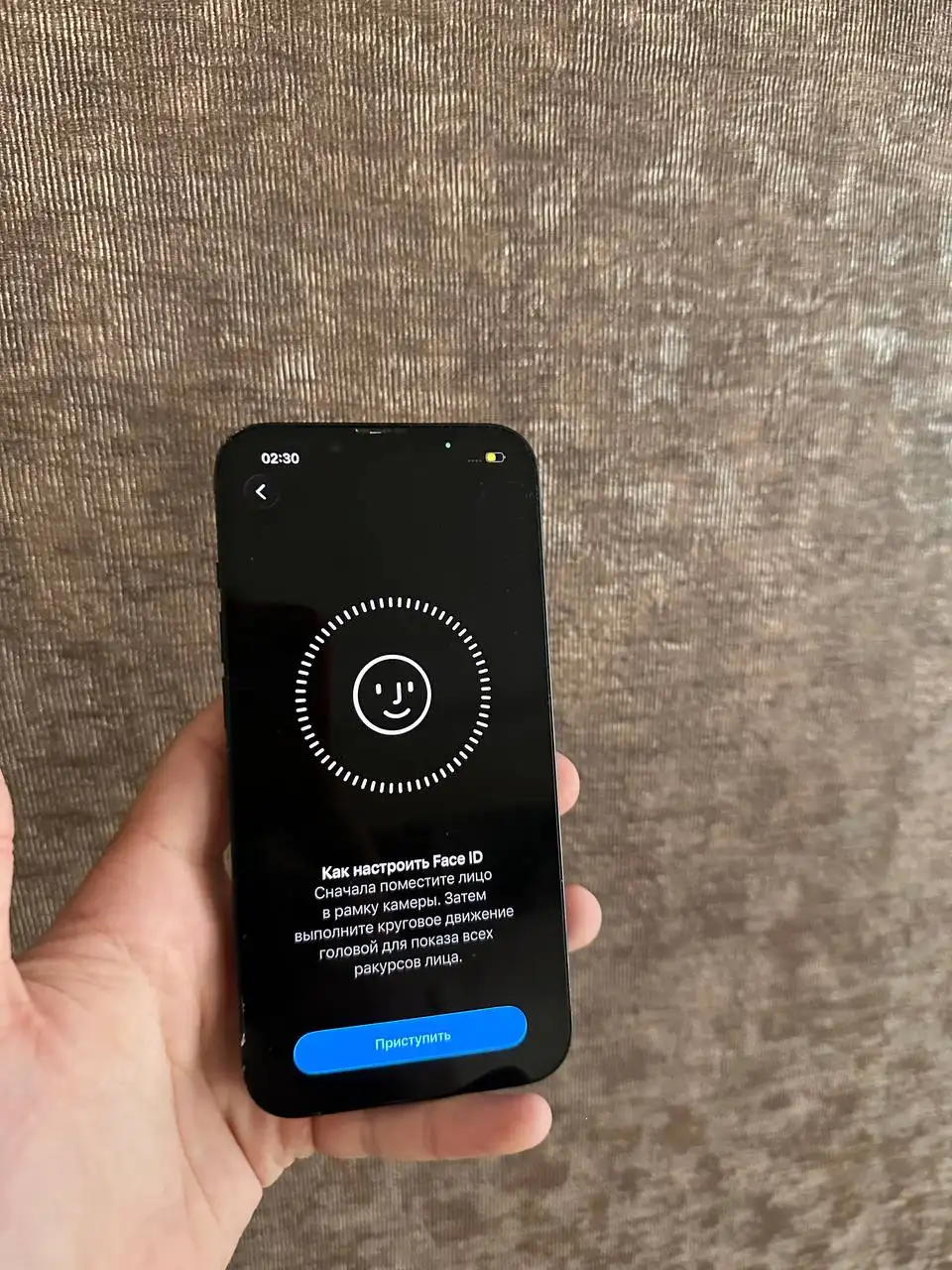 iPhone 13 256GB в хорошем состоянии - Смартфоны (Электроника) в Минусинск