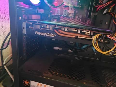 Продаю видеокарту RX 5700 XT - Видеокарты в Минусинск