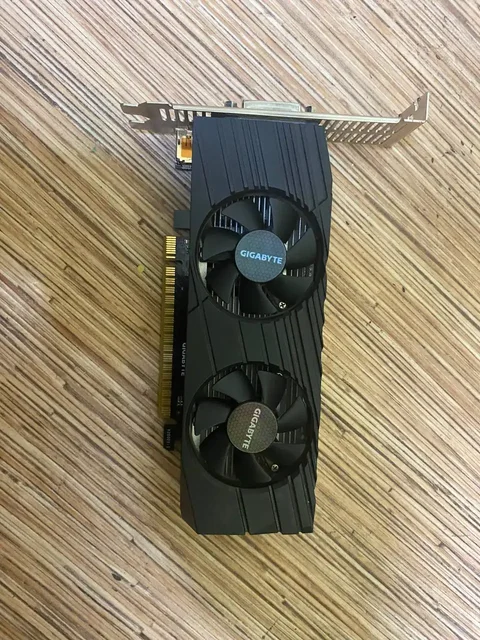 Видеокарта Gigabyte GeForce GTX 1650 D6 4G - Игровые консоли в Минусинск