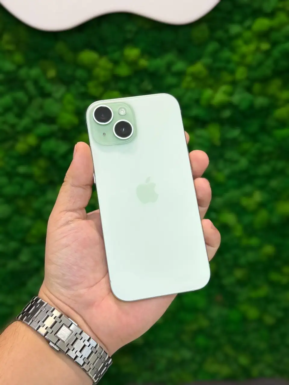 iPhone 15 128гб - Мобильные телефоны (Электроника) в Минусинск
