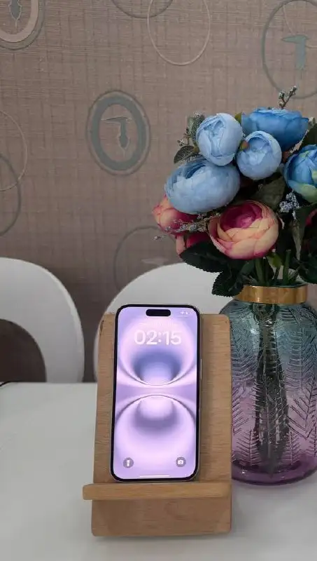 Обмен iPhone 15 Pro - Смартфоны и гаджеты (Электроника) в Минусинск