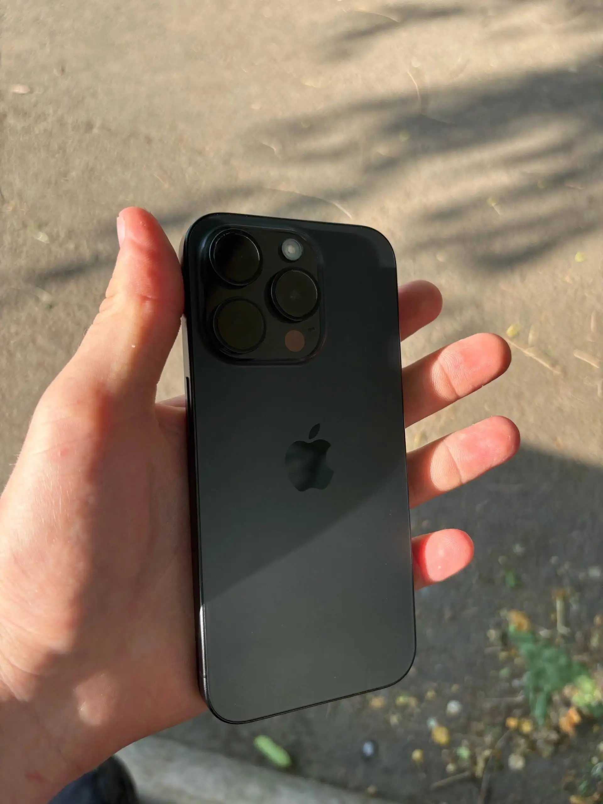 Обмен на iPhone 16 с ДП - Мобильные телефоны (Электроника) в Минусинск