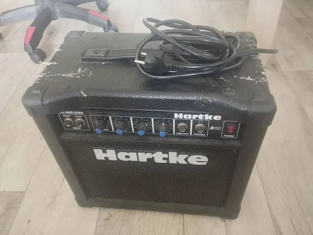 Басовый комбик Hartke B150 - Телефоны в Минусинск