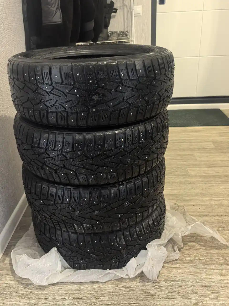 Шины 195/55/R16 4 штуки