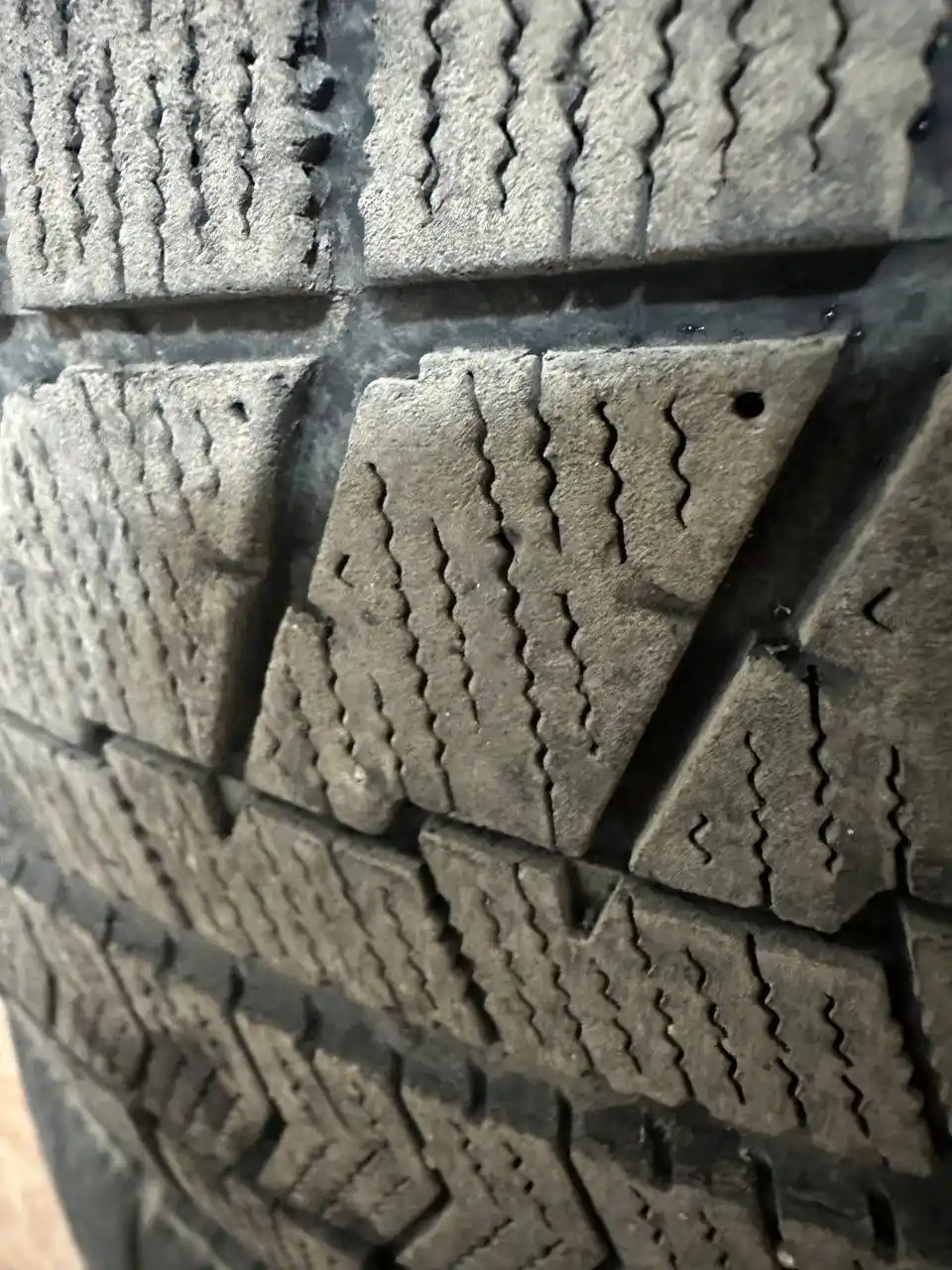 Литье р16 с резиной липучка