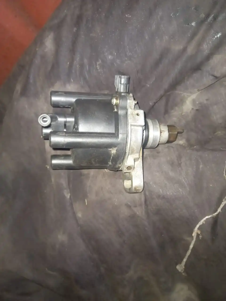 Продам трамблер Toyota 4 S Fe