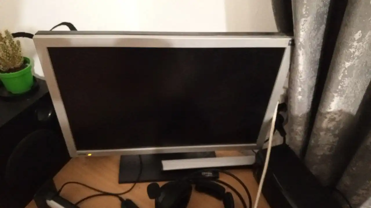 Продам всё срочно в Октябрьском районе