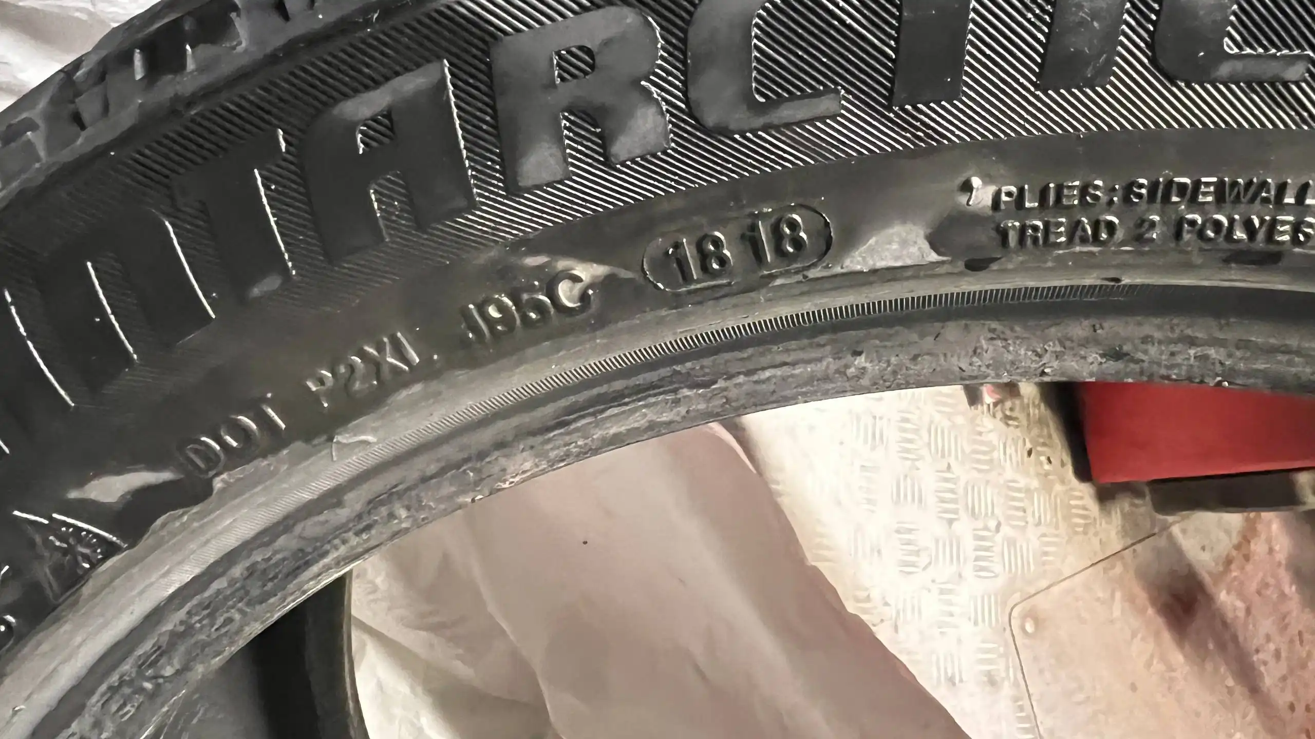 Продам резину ZETA 245/45/18