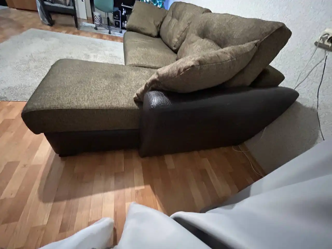 Продам угловой диван