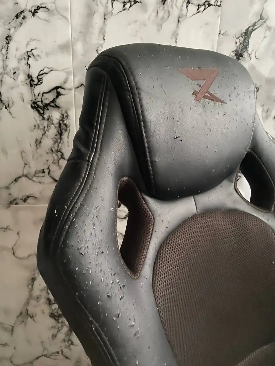 Продам стул и стол (комплект)