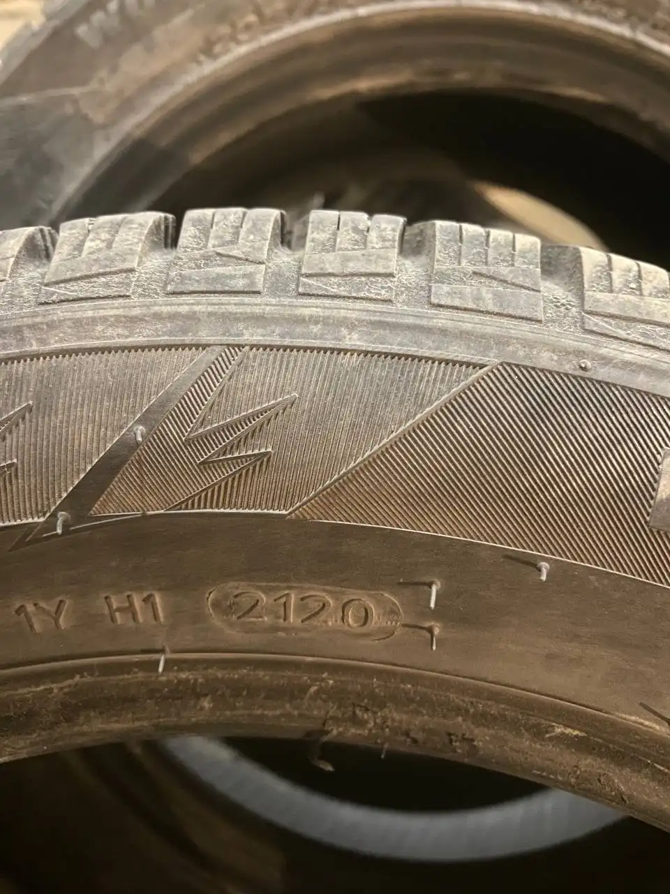 Продам резину Hankook 205/55/16