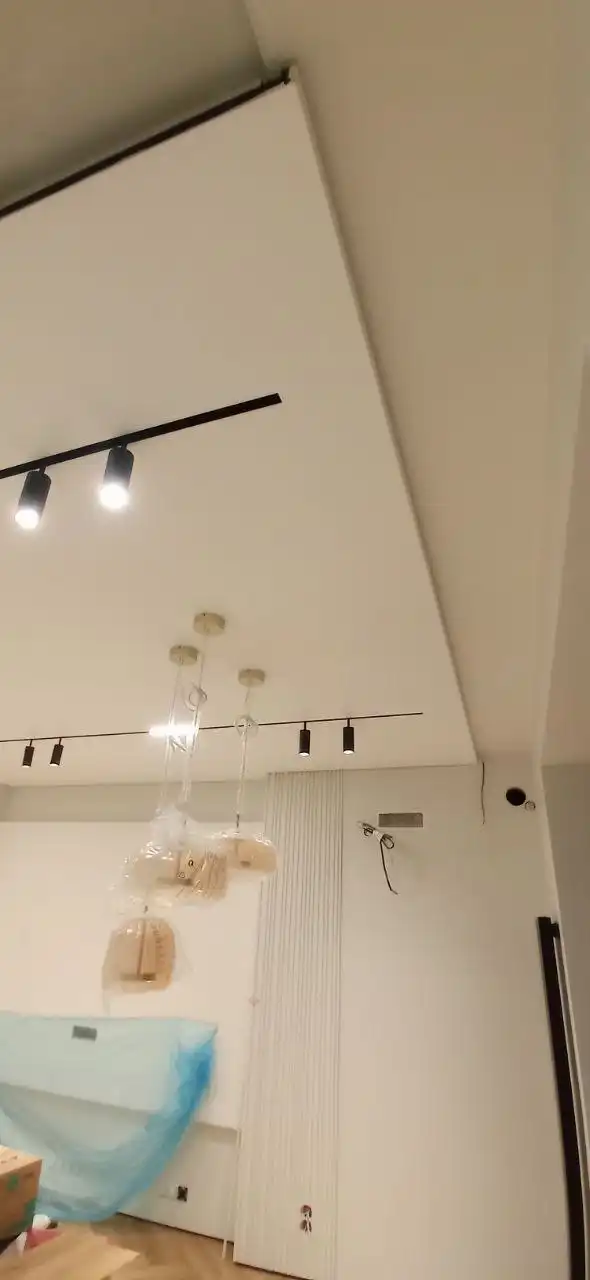 Натяжные потолки и стены с гарантией до 12 лет