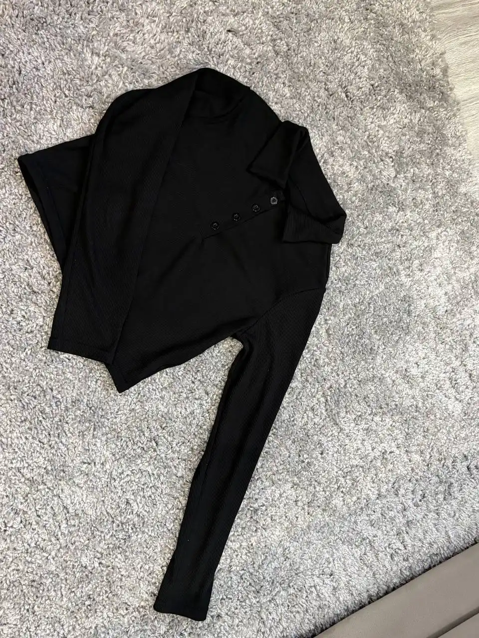 Одежда б/у: поло, кофта, юбка, худи