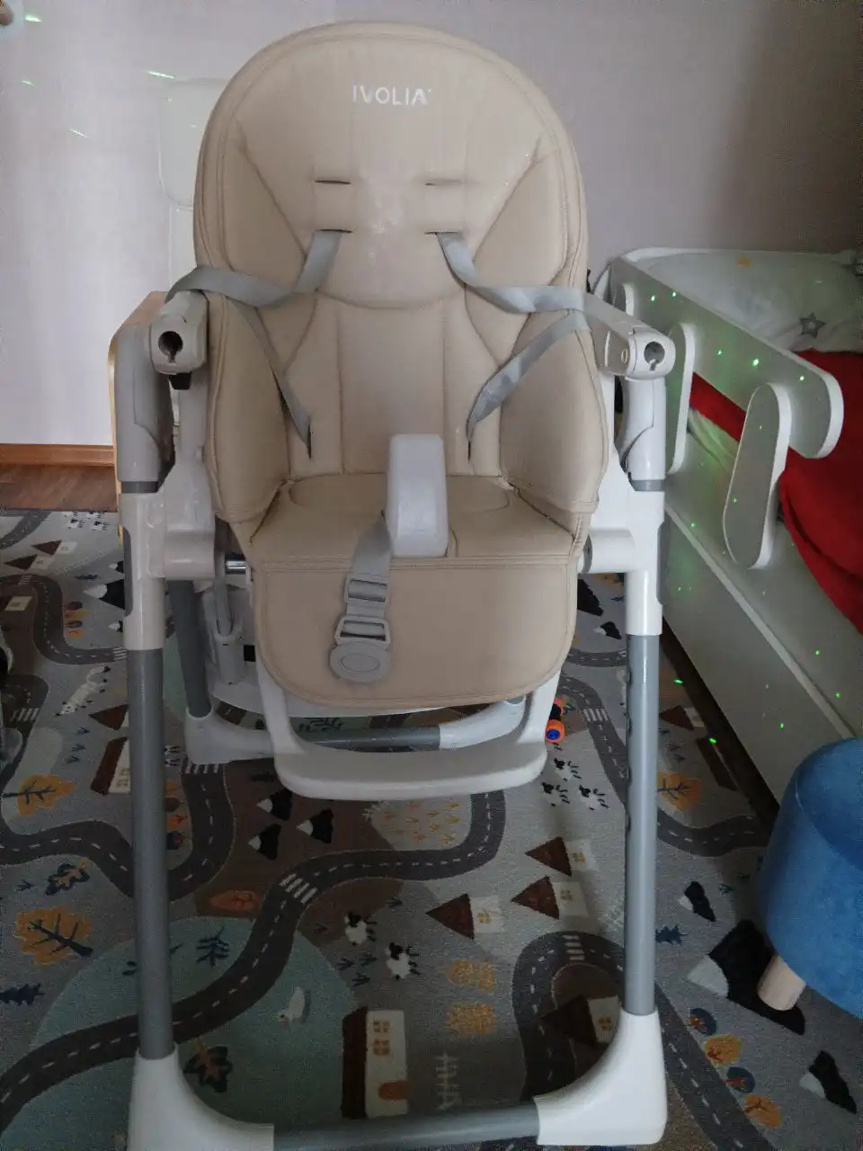 Продам детский стульчик для кормления - Стульчики для кормления (Товары для детей) в Новосибирск