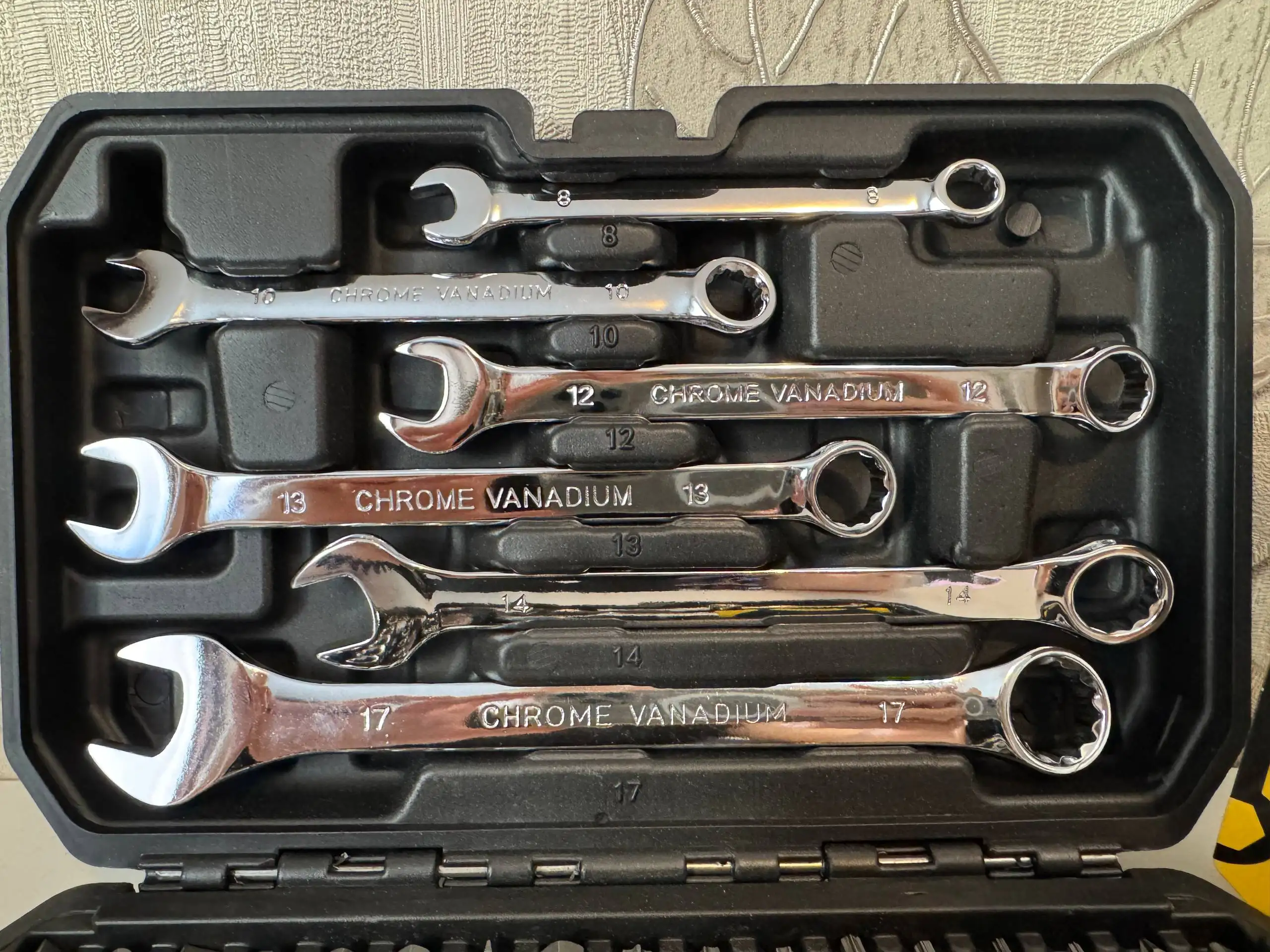 Продажа товара в Новосибирске - Барахолка в Новосибирск