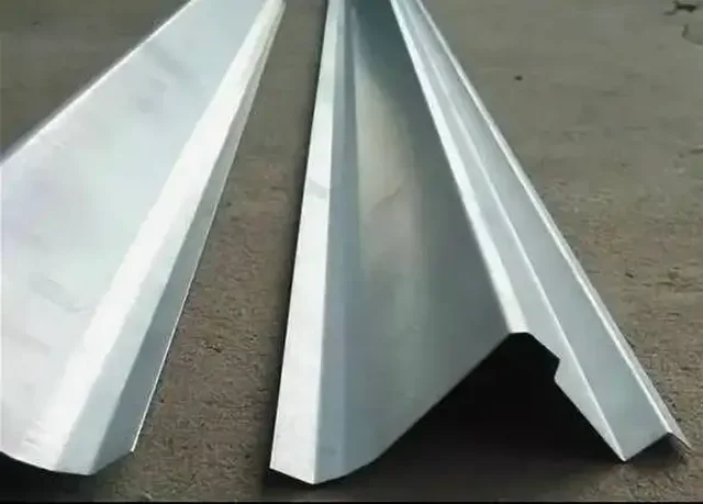 Запчасти для Honda Civic: ремкомплект порогов, решетка радиатора, спойлер - Запчасти в Новосибирск