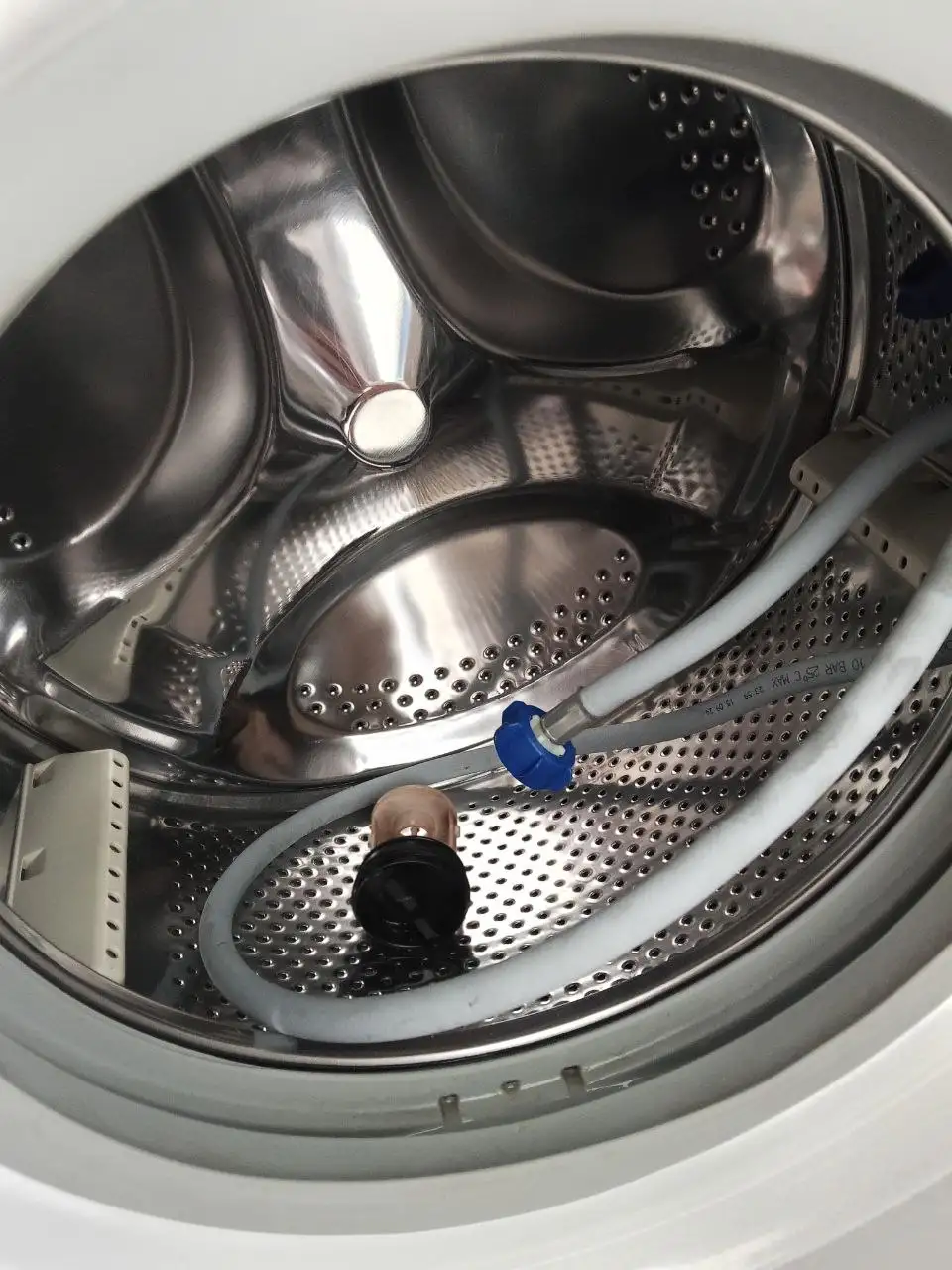 Стиральная машина с шумом в подшипнике - Бытовая техника (Для дома и дачи) в Новосибирск