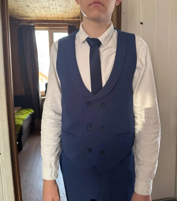 Мужской костюм тройка на рост 175 - частное объявление в Новосибирск