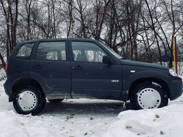 Продам Нива Шевроле 2010 года - Грузовой автомобиль в Новосибирск