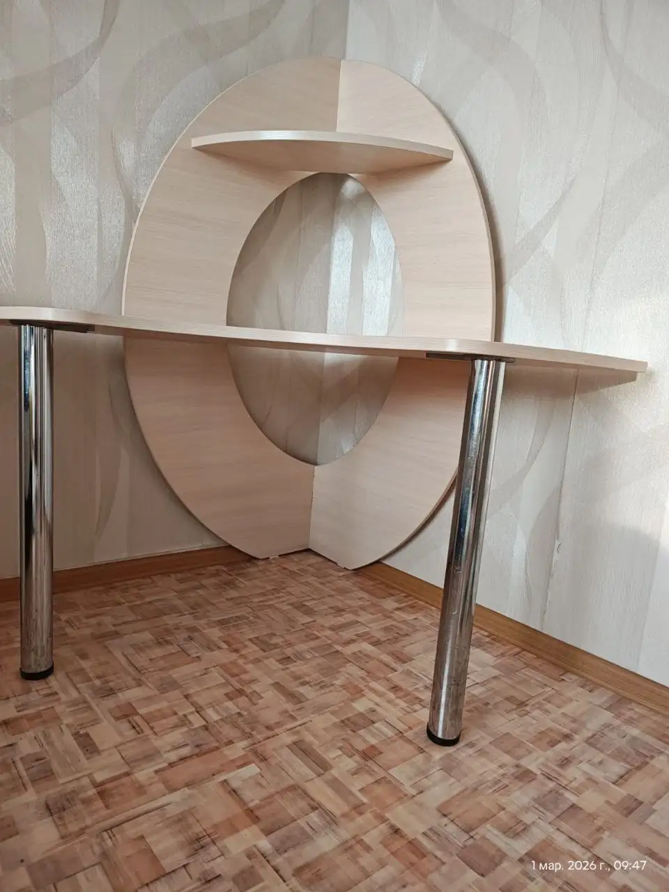 Угловой компьютерный стол - Мебель (Для дома и дачи) в Новосибирск