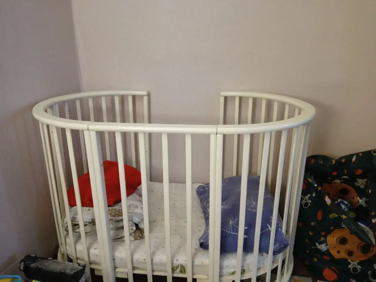 Продам кровать-трансформер с двумя матрасами - Мебель (Для дома и дачи) в Новосибирск