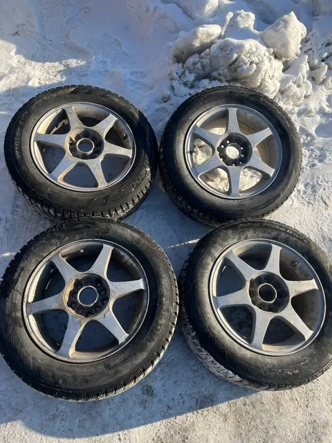 Диски R15 с резиной Ханкук - Запчасти в Новосибирск