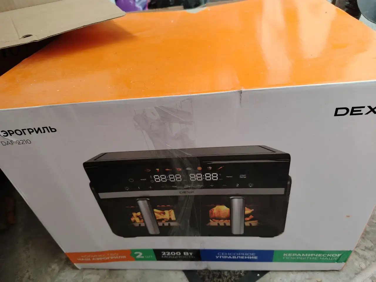 Продам кухонный гарнитур - Кухонная мебель (Для дома и дачи) в Новосибирск