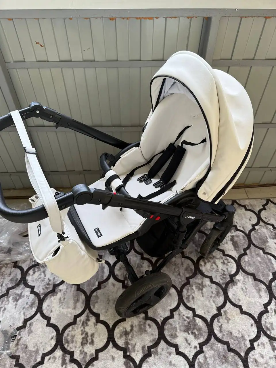 Продам коляску Verdi 3 в 1 - Коляски (Товары для детей) в Новосибирск