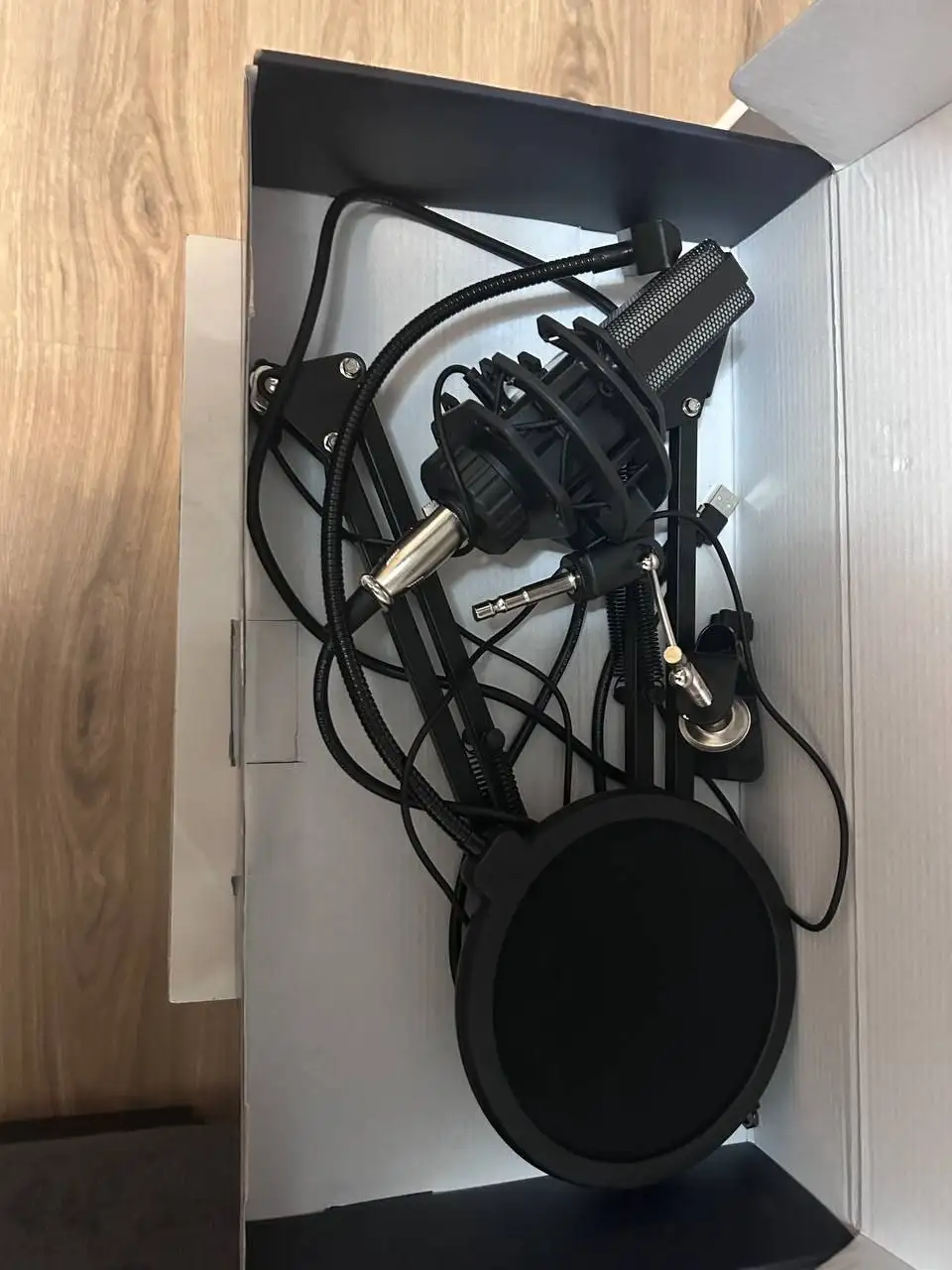 Продам ПК полный комплект с мониторами для игр - Компьютеры (Электроника) в Новосибирск