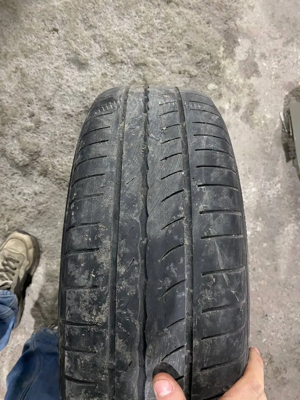 Продажа автомобильных дисков с резиной - Запчасти (Авто) в Новосибирск