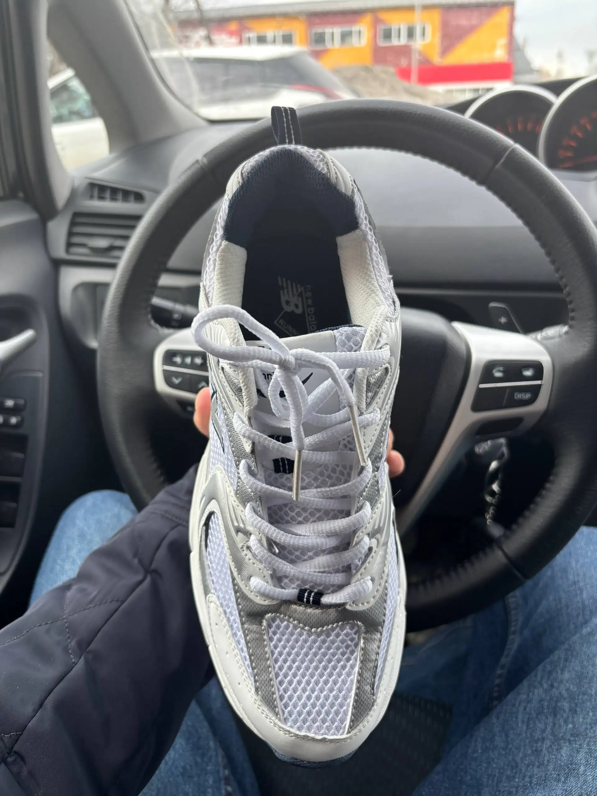 Кроссовки New Balance 38,5 и 41,5 - Обувь (Одежда) в Новосибирск