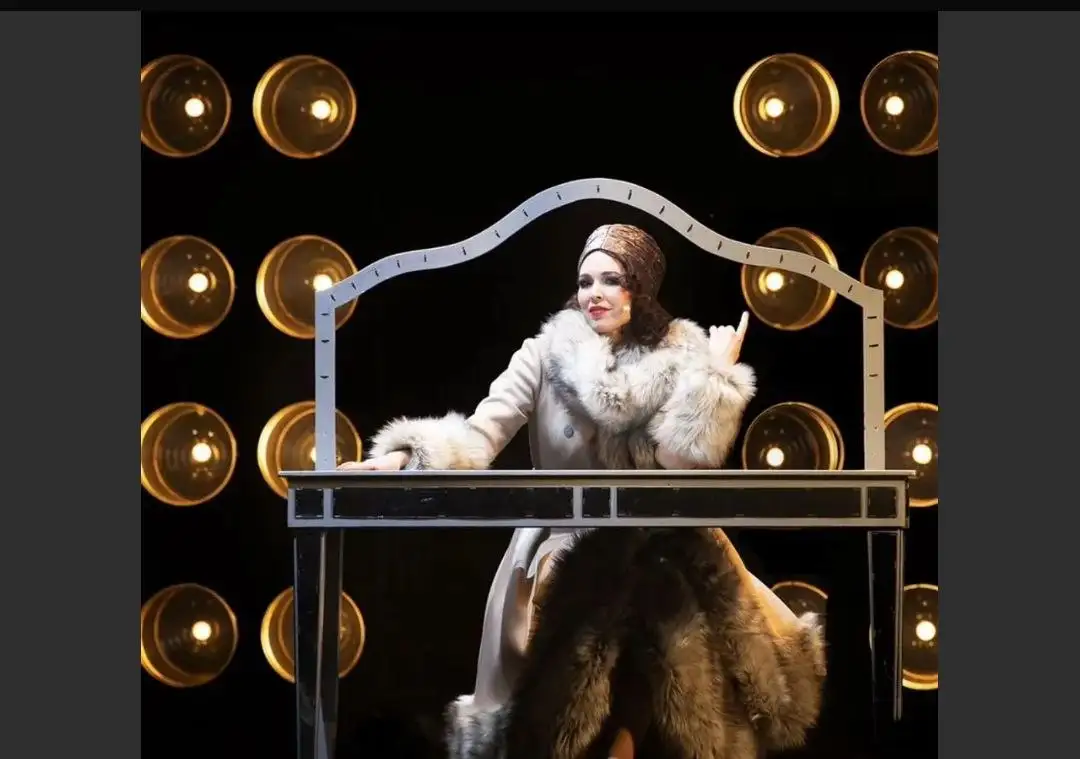 Продажа билетов на Смешную девчонку в музыкальный театр - Билеты (Хобби и отдых) в Новосибирск