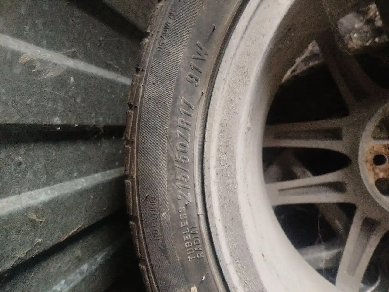 Продам комплект колес - Колеса и диски (Запчасти) в Новосибирск