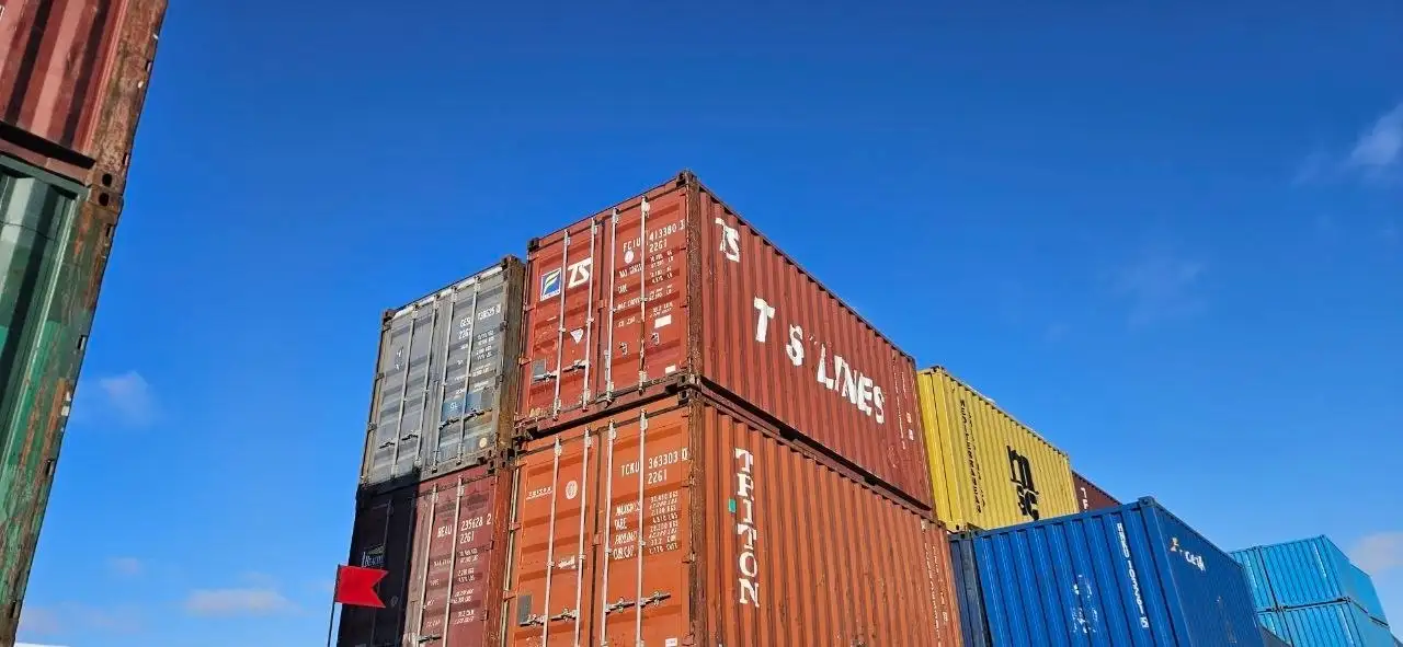 Продажа морских контейнеров в Новосибирске - Морские контейнеры (Готовый бизнес и оборудование) в Новосибирск