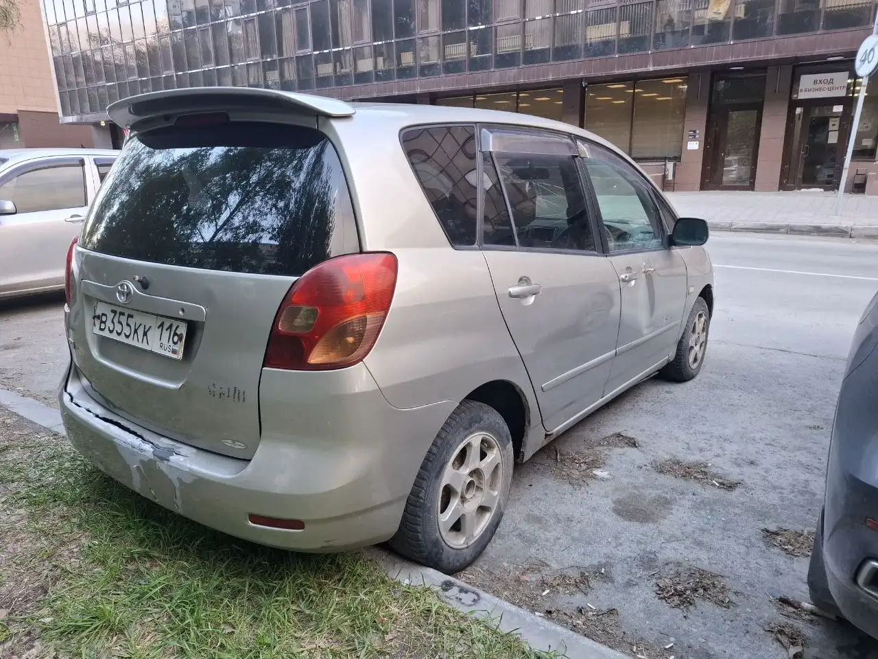 Toyota/Volkswagen 2001, 1.8 автомат - Автомобили с пробегом (Авто) в Новосибирск
