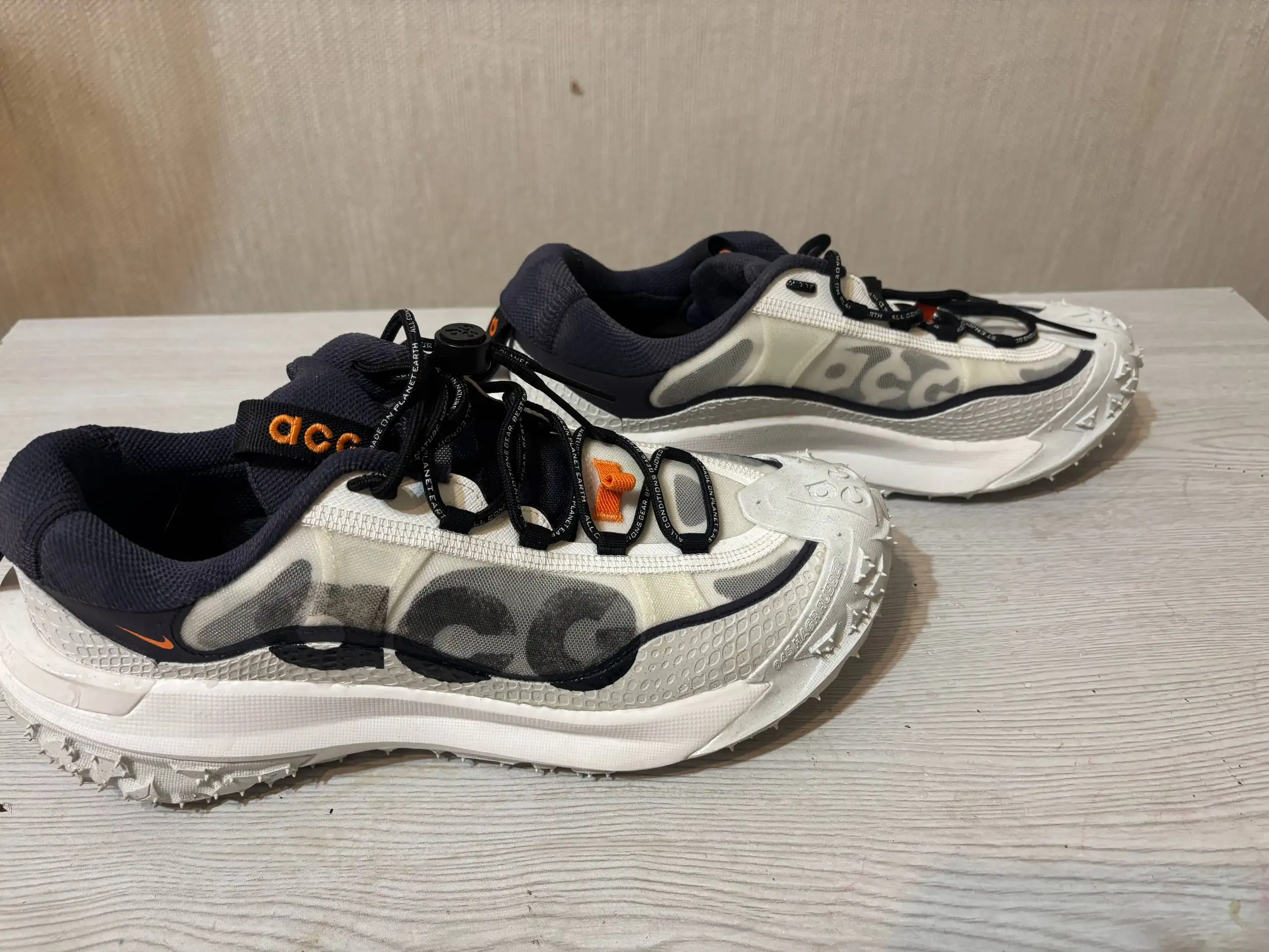 Кроссы Nike ACG Mountain Fly 2 Low Gore-Tex - Обувь (Одежда) в Новосибирск