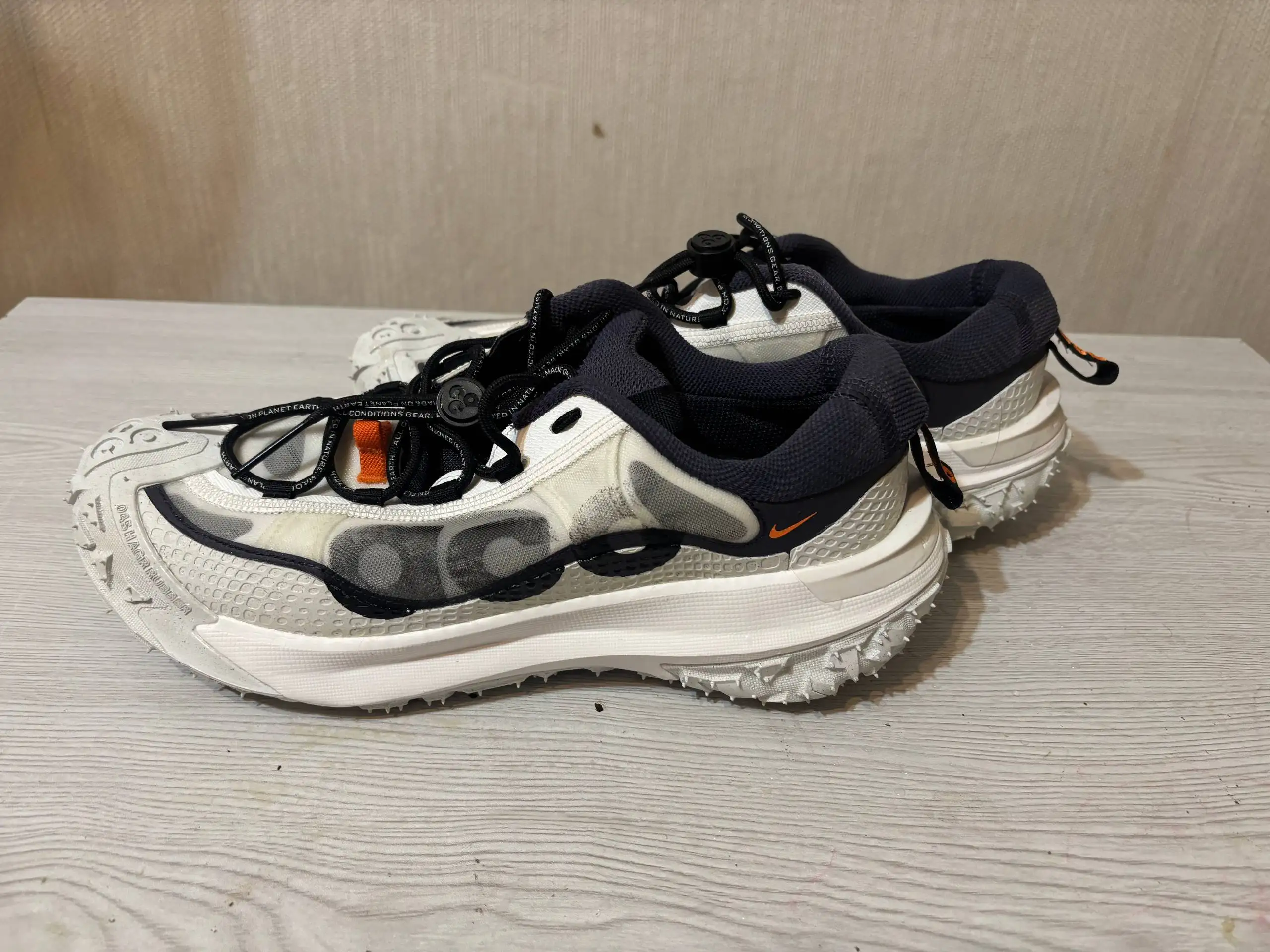 Кроссы Nike ACG Mountain Fly 2 Low Gore-Tex - Обувь (Одежда) в Новосибирск